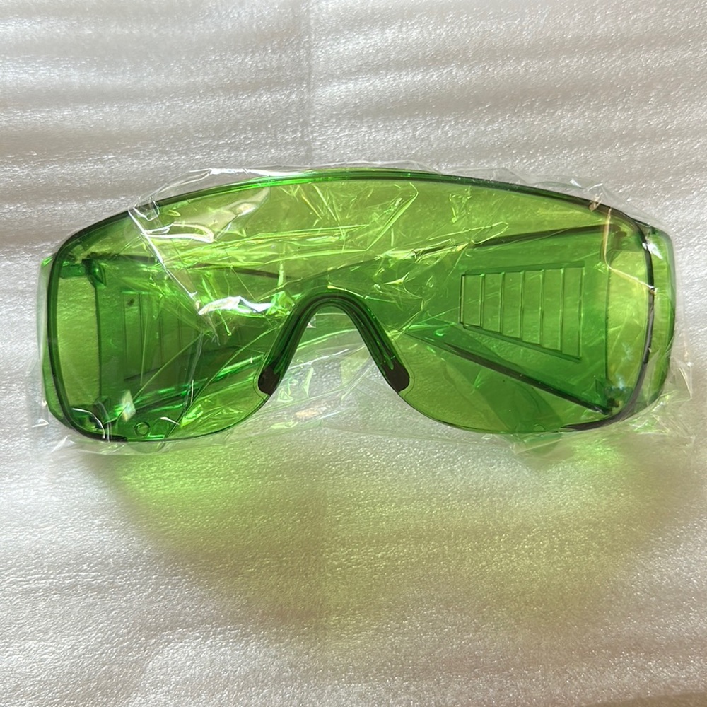 Green transparent goggle style sunglasses